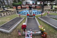 Memorial Garden mit Elvis Presleys Grab an der Graceland Mansion